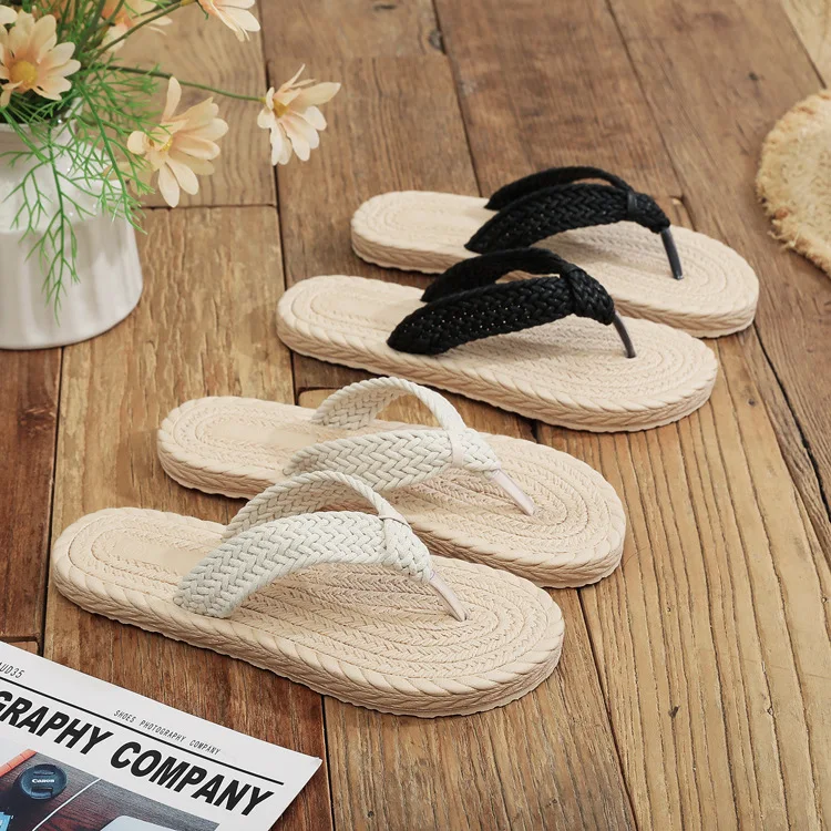 Ethnic Fashion Trends 2026 - Sandalias Antideslizantes y Resistentes al Desgaste