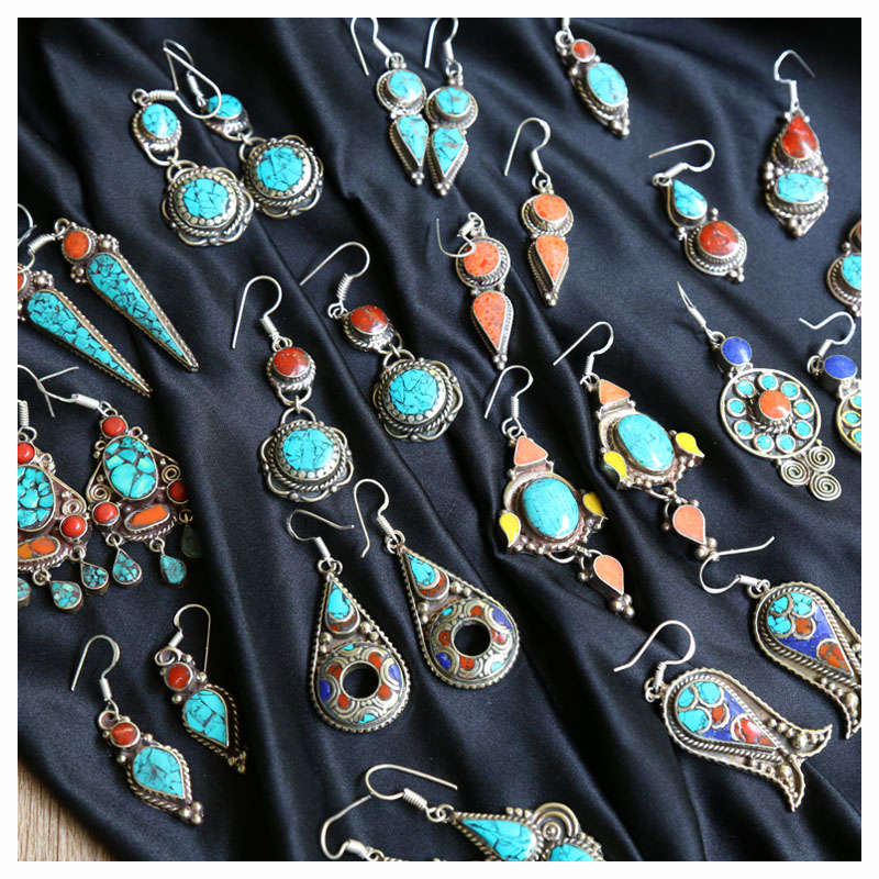 E007 Par de aretes de mano vin - Ethnic Indian Fashion reseña y precio